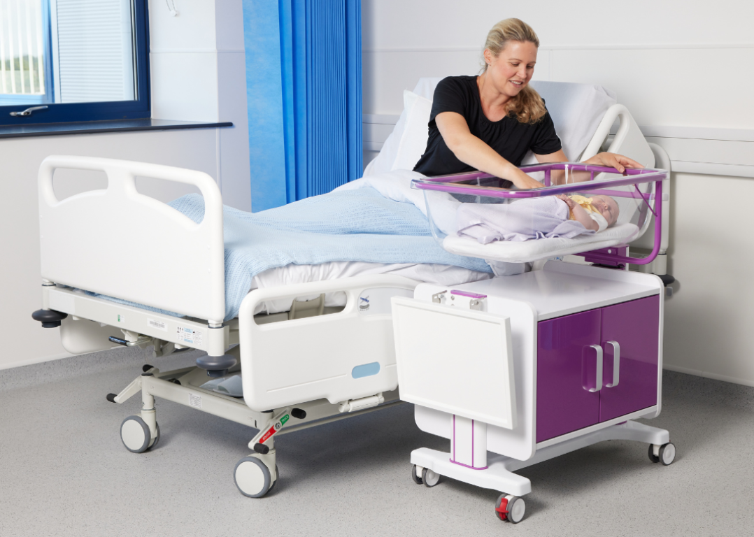 Height Adjustable Storage Cot Feature Image