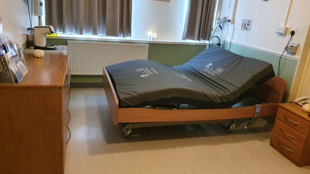Bereavement unit double bed